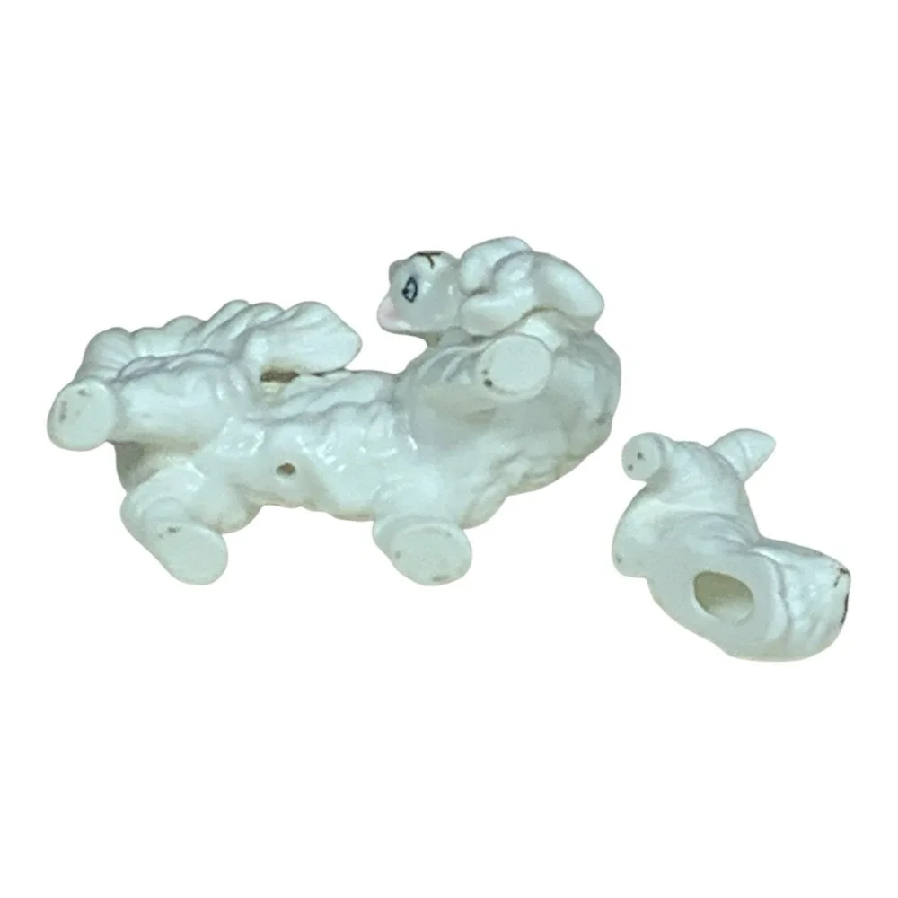 Vintage Porcelain Miniature White Persian Mama Cat Figurine With Two Kittens